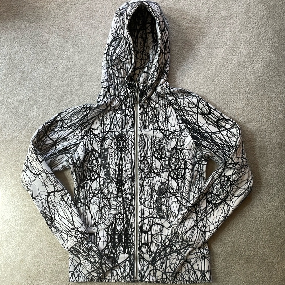 Lululemon Athletica Scuba Stretch Hoodie, Ghost Nesting Bird Print, Women’s 6